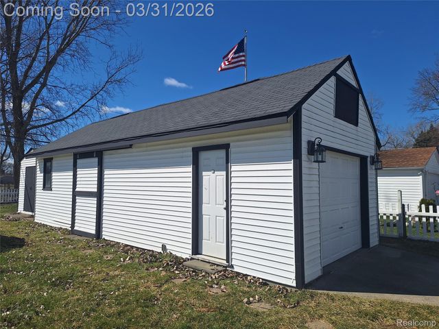 14094 Couwlier Avenue, Warren, MI 48089