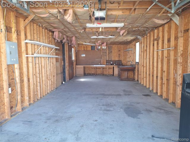 14094 Couwlier Avenue, Warren, MI 48089