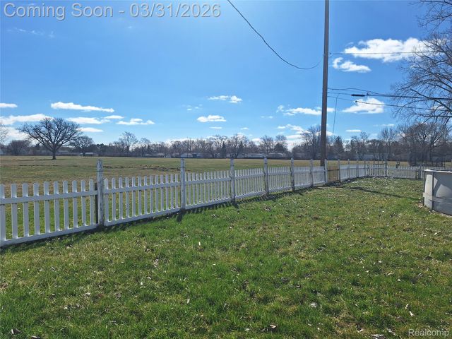 14094 Couwlier Avenue, Warren, MI 48089