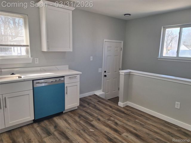 14094 Couwlier Avenue, Warren, MI 48089