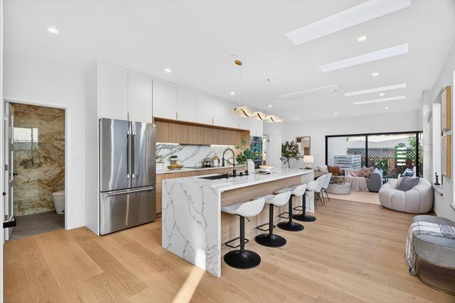 747 W Washington Avenue, Sunnyvale, CA 94086