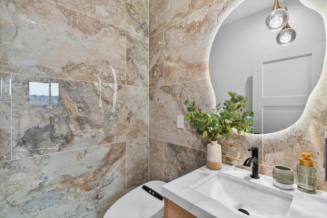 747 W Washington Avenue, Sunnyvale, CA 94086