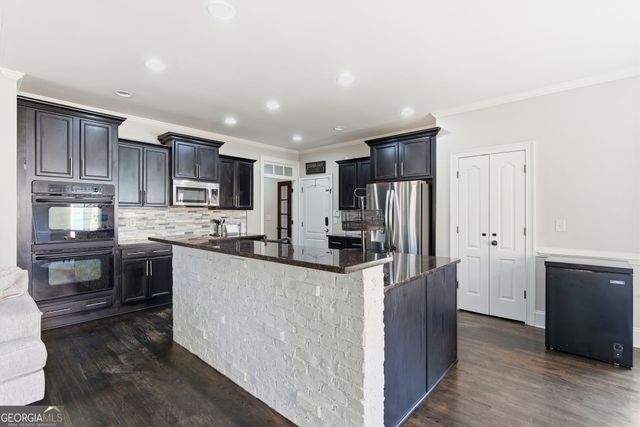 4170 Bonnett Creek Lane, Hoschton, GA 30548