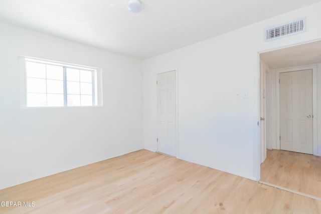 7702 HERMOSILLO Drive, El Paso, TX 79915