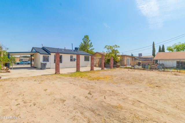 7702 HERMOSILLO Drive, El Paso, TX 79915