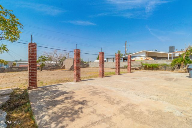 7702 HERMOSILLO Drive, El Paso, TX 79915