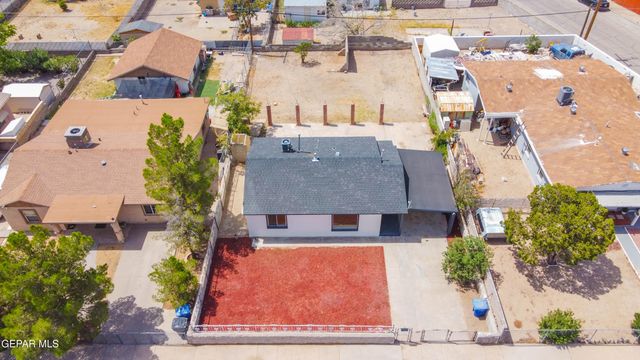 7702 HERMOSILLO Drive, El Paso, TX 79915