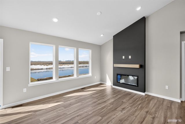 1224 Arrow Avenue NE, Bondurant, IA 50035