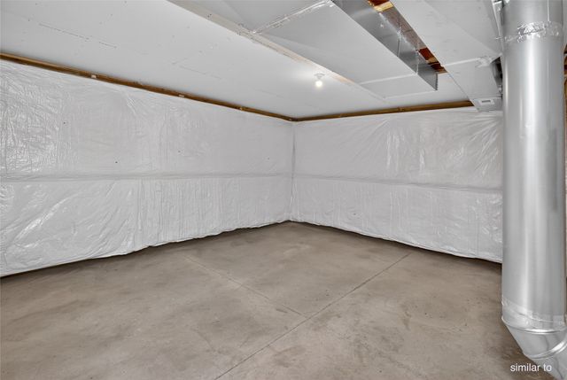 1224 Arrow Avenue NE, Bondurant, IA 50035