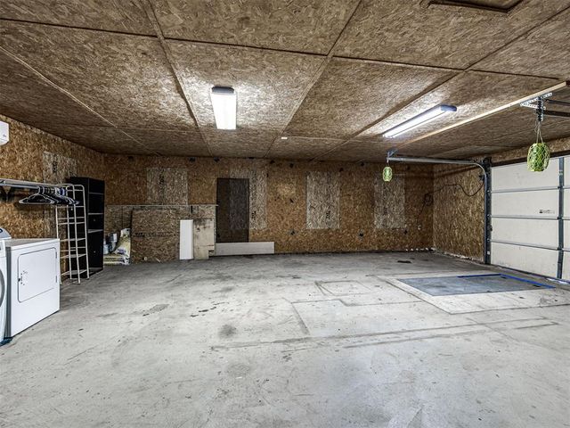 16004 April Drive, Newalla, OK 74857