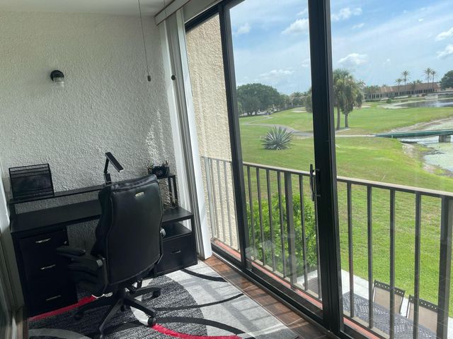 4539 Luxemburg Court 202, Lake Worth, FL 33467