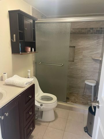 4539 Luxemburg Court 202, Lake Worth, FL 33467