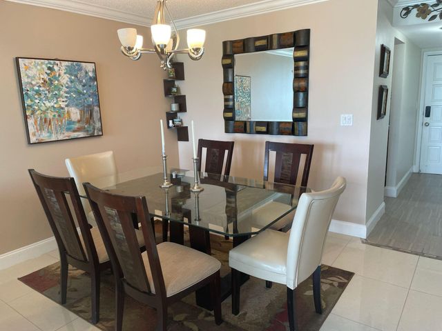 4539 Luxemburg Court 202, Lake Worth, FL 33467