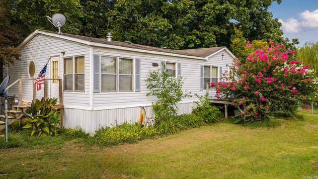 17601 Burlingame Road, Little Rock, AR 72223