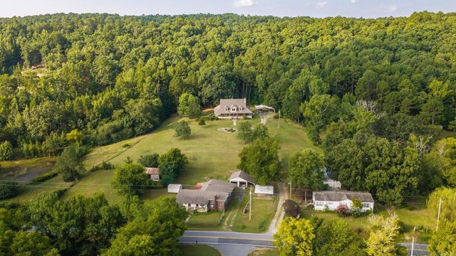 17601 Burlingame Road, Little Rock, AR 72223