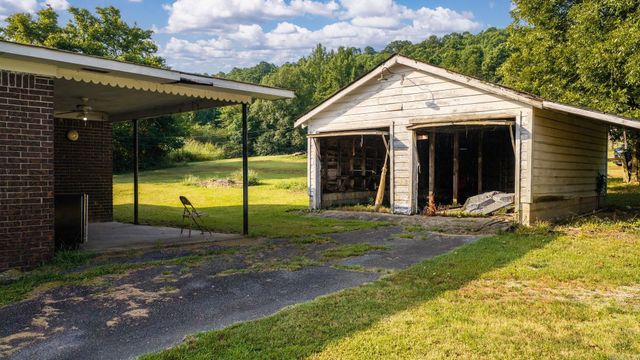 17601 Burlingame Road, Little Rock, AR 72223