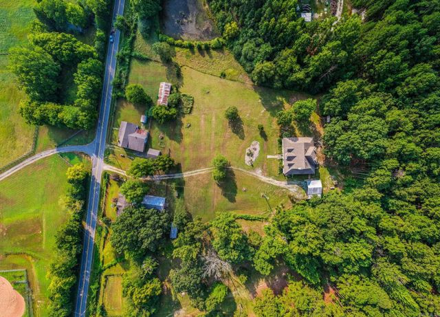 17601 Burlingame Road, Little Rock, AR 72223