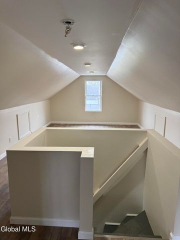 41 Mereline Avenue, Albany, NY 12209