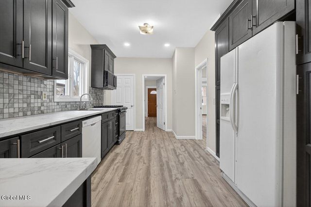 41 Mereline Avenue, Albany, NY 12209