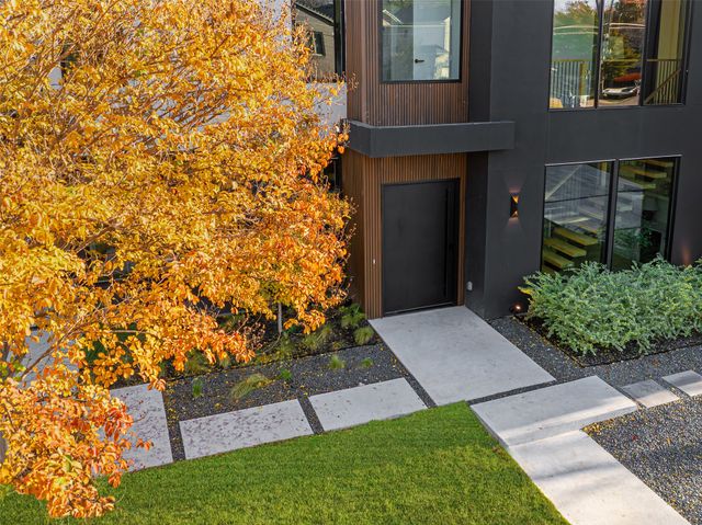 10316 Bel Aire Drive, Dallas, TX 75218