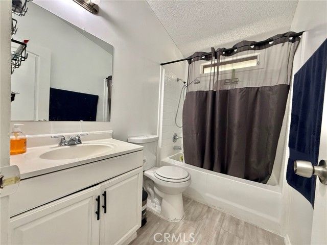 22020 Nisqually Road 49, Apple Valley, CA 92308