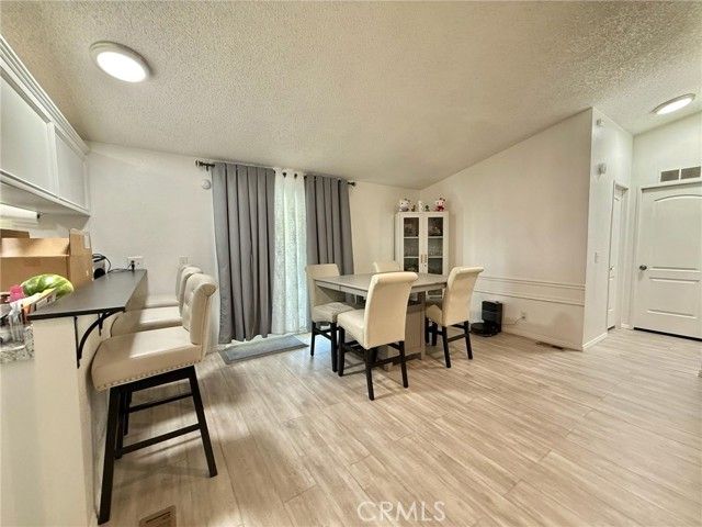 22020 Nisqually Road 49, Apple Valley, CA 92308