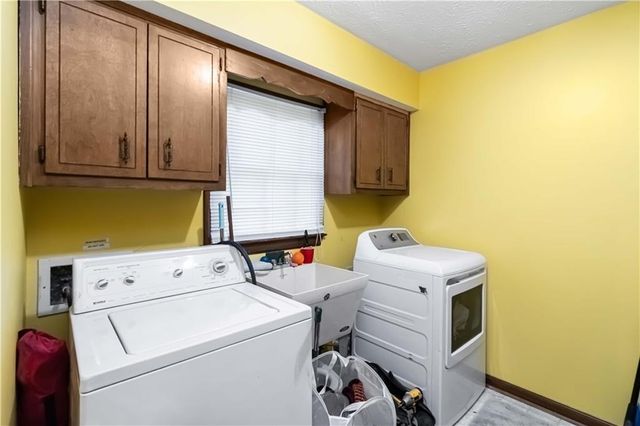 5272 Cumberland Way, Stone Mountain, GA 30087