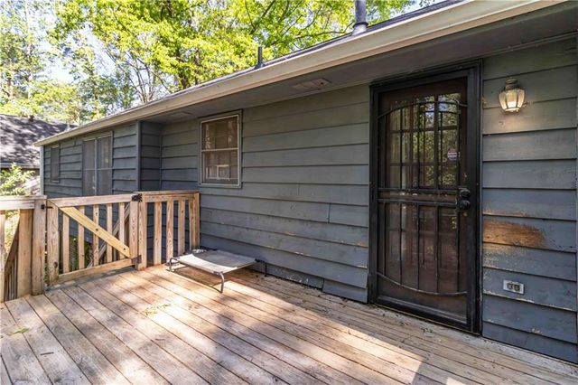 5272 Cumberland Way, Stone Mountain, GA 30087