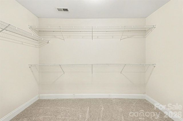 1305 Linden Glen Drive, Matthews, NC 28104