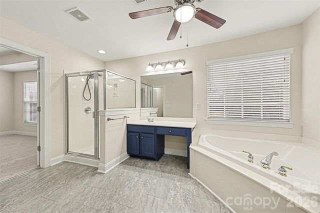 1305 Linden Glen Drive, Matthews, NC 28104