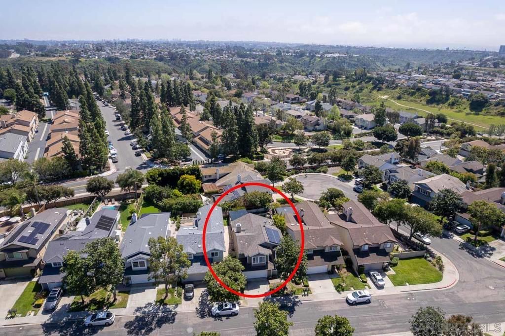 Image 28 of property listing at 3725 Old Cobble Road, San Diego, CA 92111