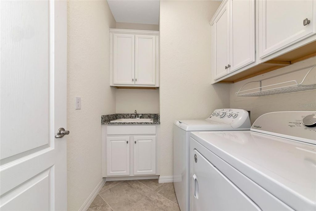 Image 30 of property listing at 10202 MARBELLA DRIVE, Bradenton, FL 34211