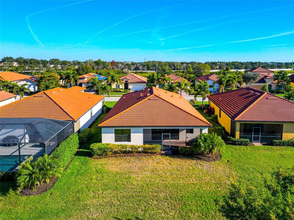 Image 53 of property listing at 10202 MARBELLA DRIVE, Bradenton, FL 34211