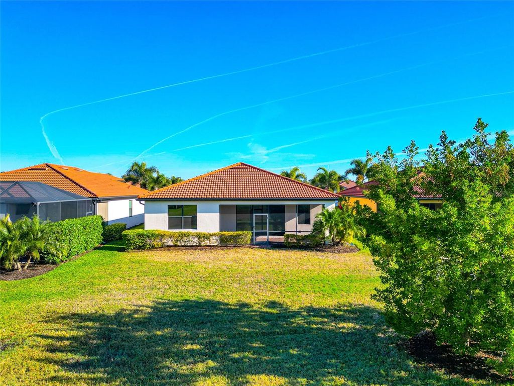 Image 54 of property listing at 10202 MARBELLA DRIVE, Bradenton, FL 34211