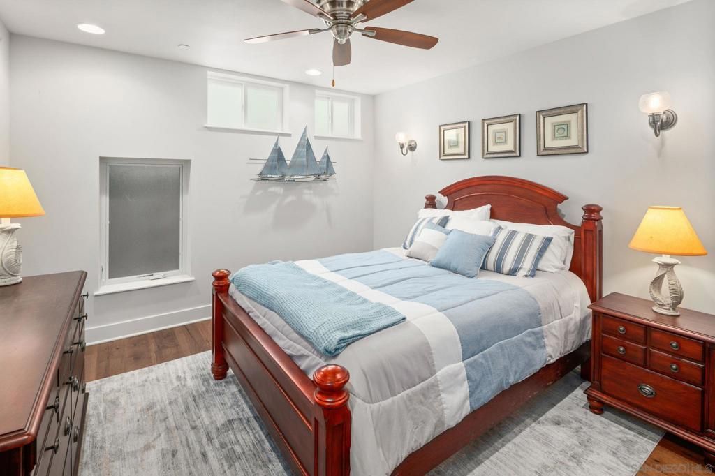 Image 19 of property listing at 814 F Avenue, Coronado, CA 92118