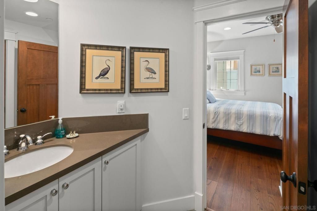 Image 26 of property listing at 814 F Avenue, Coronado, CA 92118