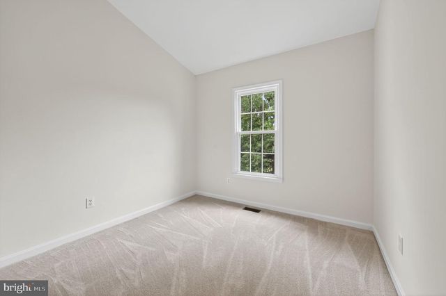 8404 BURCHAP DR, Gaithersburg, MD 20886