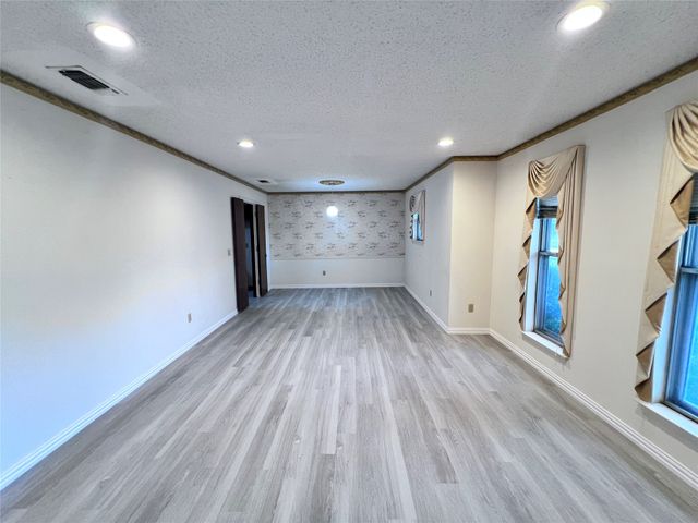 1804 University Drive, Richardson, TX 75081