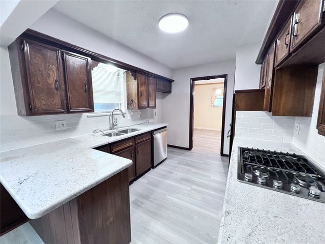 1804 University Drive, Richardson, TX 75081