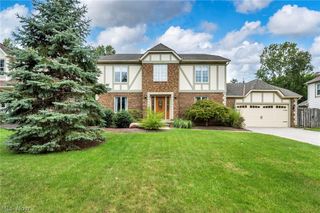 14042 Crystal Creek Drive, Strongsville, OH 44149