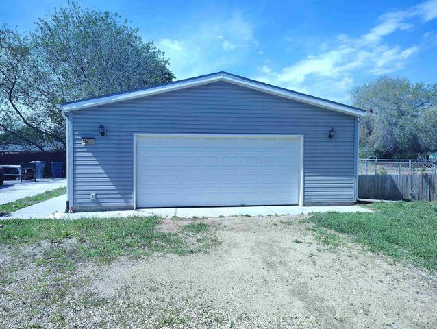 134 1st Street, Nampa, ID 83687