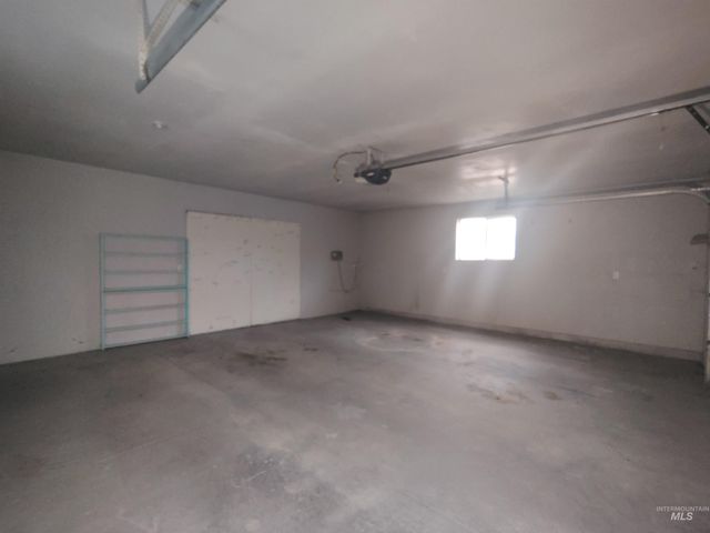 134 1st Street, Nampa, ID 83687