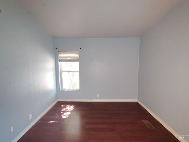 134 1st Street, Nampa, ID 83687