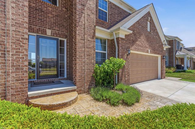 49410 Camarosa Lane, Macomb Twp, MI 48044