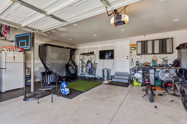 49410 Camarosa Lane, Macomb Twp, MI 48044
