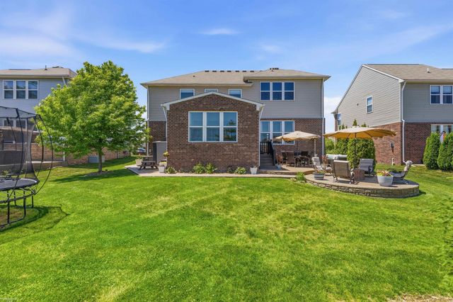 49410 Camarosa Lane, Macomb Twp, MI 48044