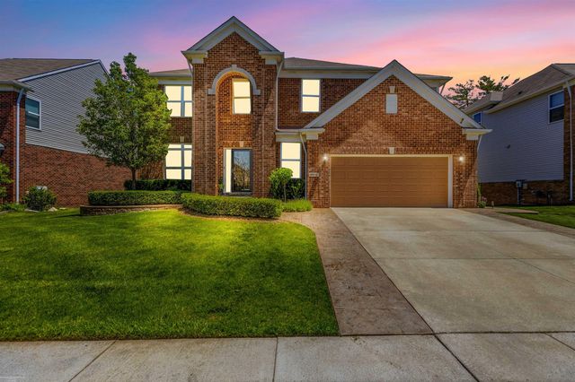 49410 Camarosa Lane, Macomb Twp, MI 48044