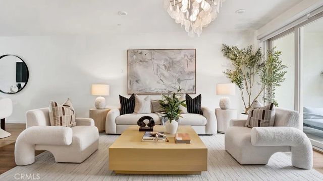 252 Harringay, Irvine, CA 92618