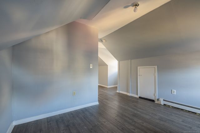 56 Park Avenue 301, Bridgeport, CT 06604