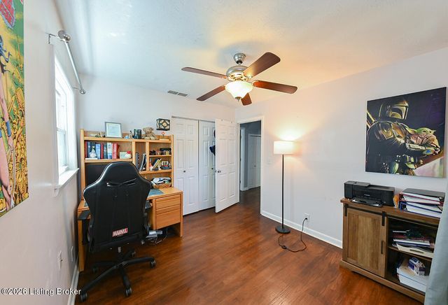 2617 Gardiner Ln, Louisville, KY 40205